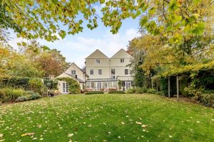 Ralph reviews a grade II period property in farndon garden view 