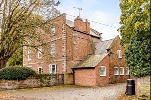 Ralph reviews a grade II period property in farndon front view 