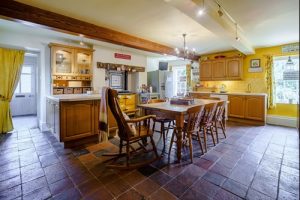 Ralph reviews a detached Georgian house in Hargrave dining room view 