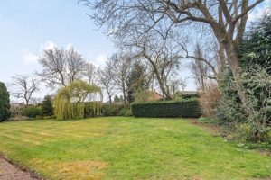 Ralph reviews a Detached period house in mickle trafford back garden 