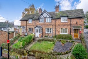 Ralph reviews a mid terrace cottage in farndon 