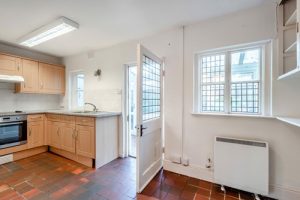 Ralph reviews a mid terrace cottage in farndon kitchen 