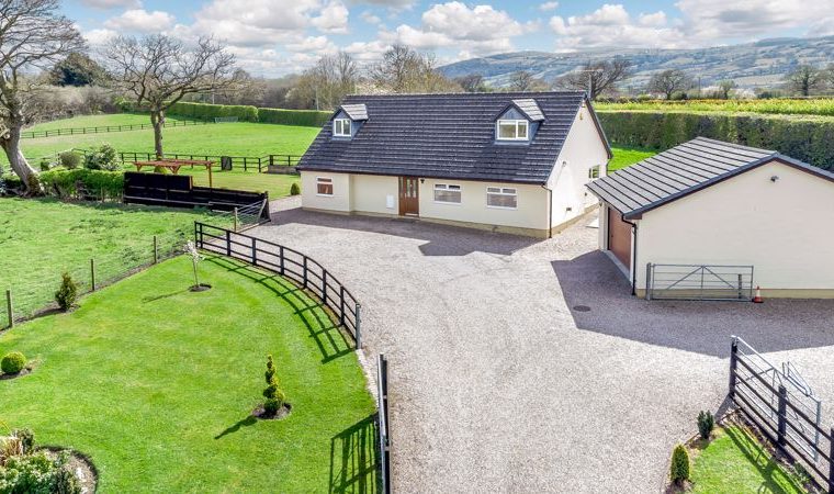 a bungalow for sale in Penyffordd