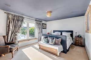 bedroom in a house for sale in Farndon