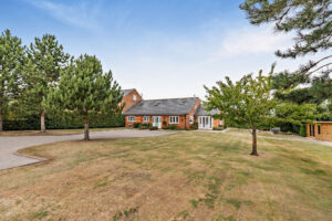 a barn conversion for sale in Bowling Green near Holt